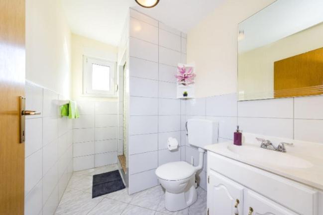 Apartments Elvir นิน ภายนอก รูปภาพ
