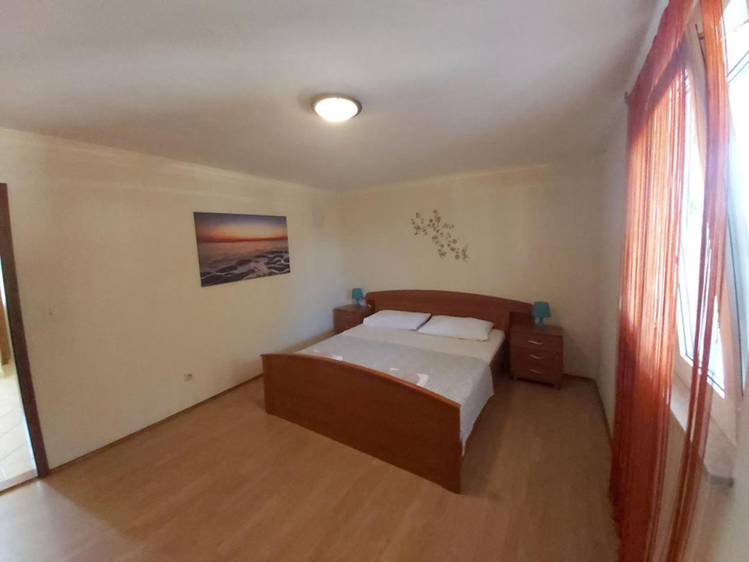 Apartments Elvir นิน ภายนอก รูปภาพ