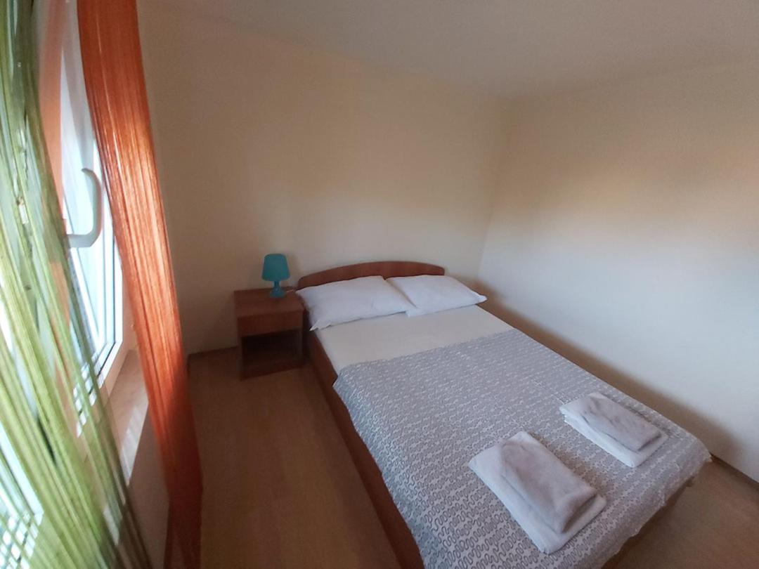 Apartments Elvir นิน ภายนอก รูปภาพ