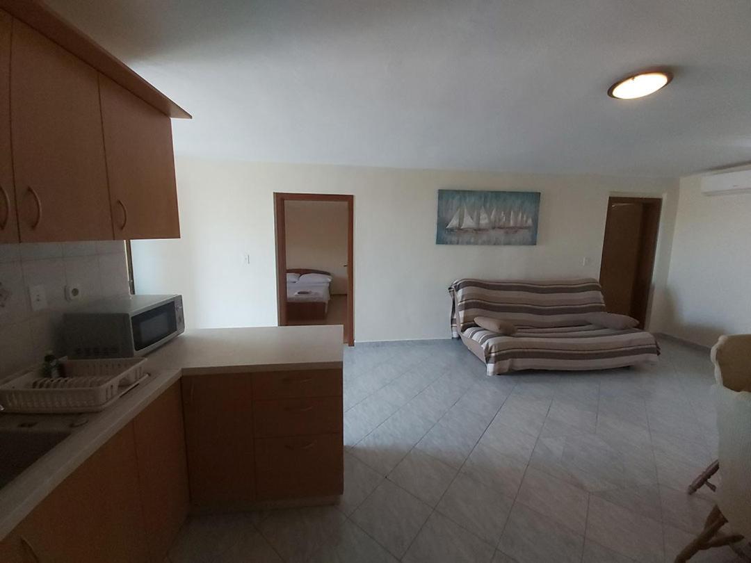 Apartments Elvir นิน ภายนอก รูปภาพ