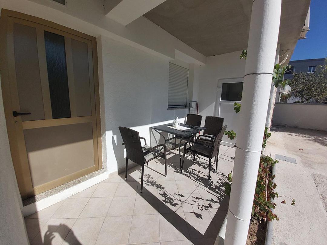 Apartments Elvir นิน ภายนอก รูปภาพ